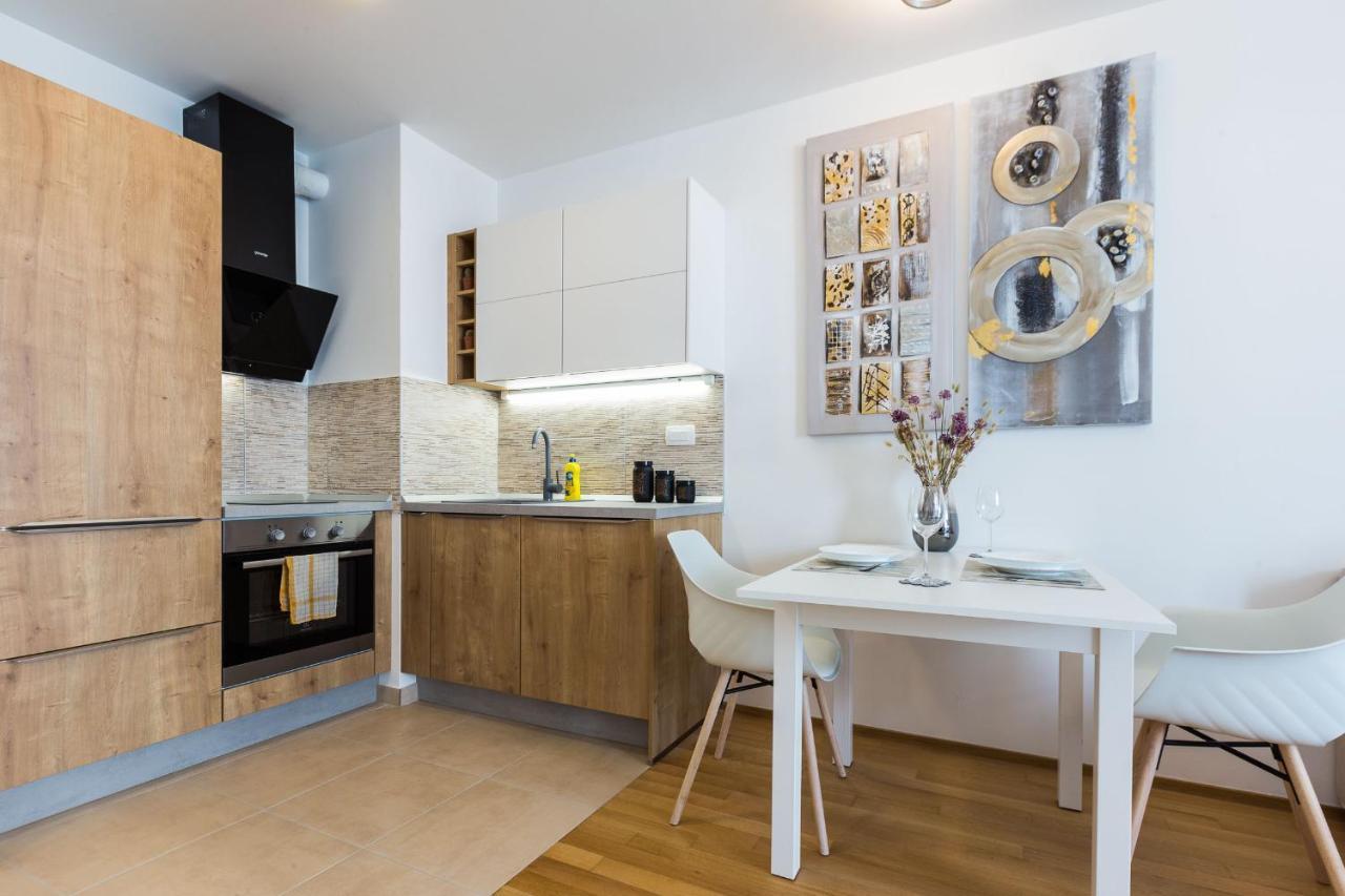 Tanja Modern Apartment With Balcony And Parking Garage Zadar Exterior foto
